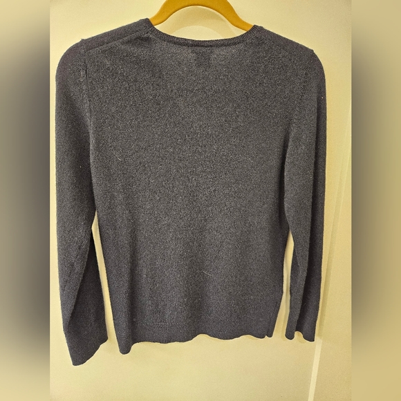 NWT - Cashmere Ann Taylor Navy Blue Sweater - Size L - Picture 6 of 6